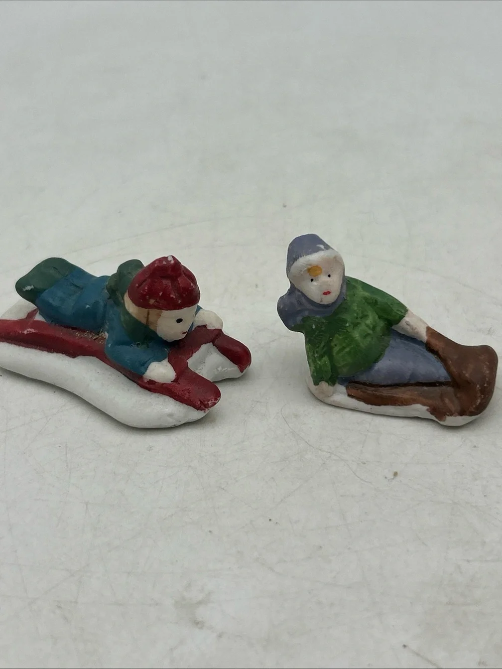 Lot Of 11 Vtg Porcelain Christmas Village Figurines (Read Desc)